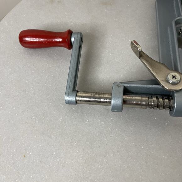 VTG Norpro Apple Master Apple Peeler Parer Corer & Slicer Original Box - Picture 5 of 14